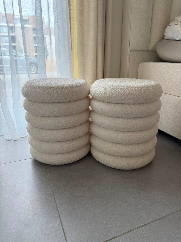 Nachtkastje/poefjes, Huis en Inrichting, Slaapkamer | Nachtkastjes, Ophalen of Verzenden, Zo goed als nieuw, Minder dan 55 cm