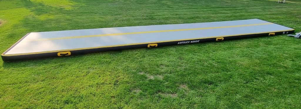 AIRTRACK NORDIC CARBON, 8M geel, Sport en Fitness, Turnen, Zo goed als nieuw, Overige typen, Geel, Ophalen