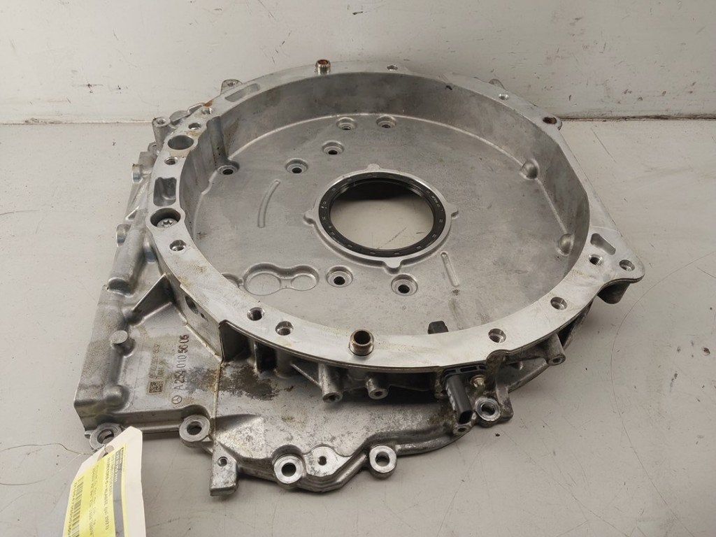 CAM CHAINE CACHE Mercedes-Benz C (W206) (|A2540105605|), Mercedes-Benz, Utilisé, Dialog.mb@mercedes-benz.com, Mercedes-Benz AG