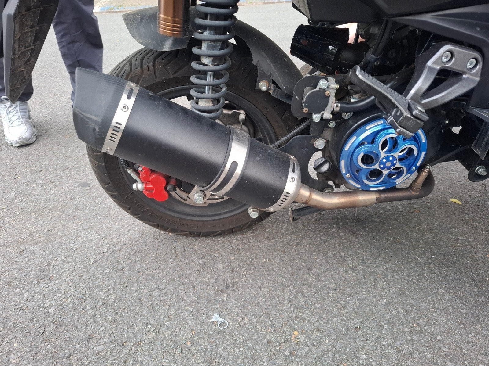 Extreme akrapovic sportuitlaat scooter, Ophalen, Gebruikt, Akrapovic