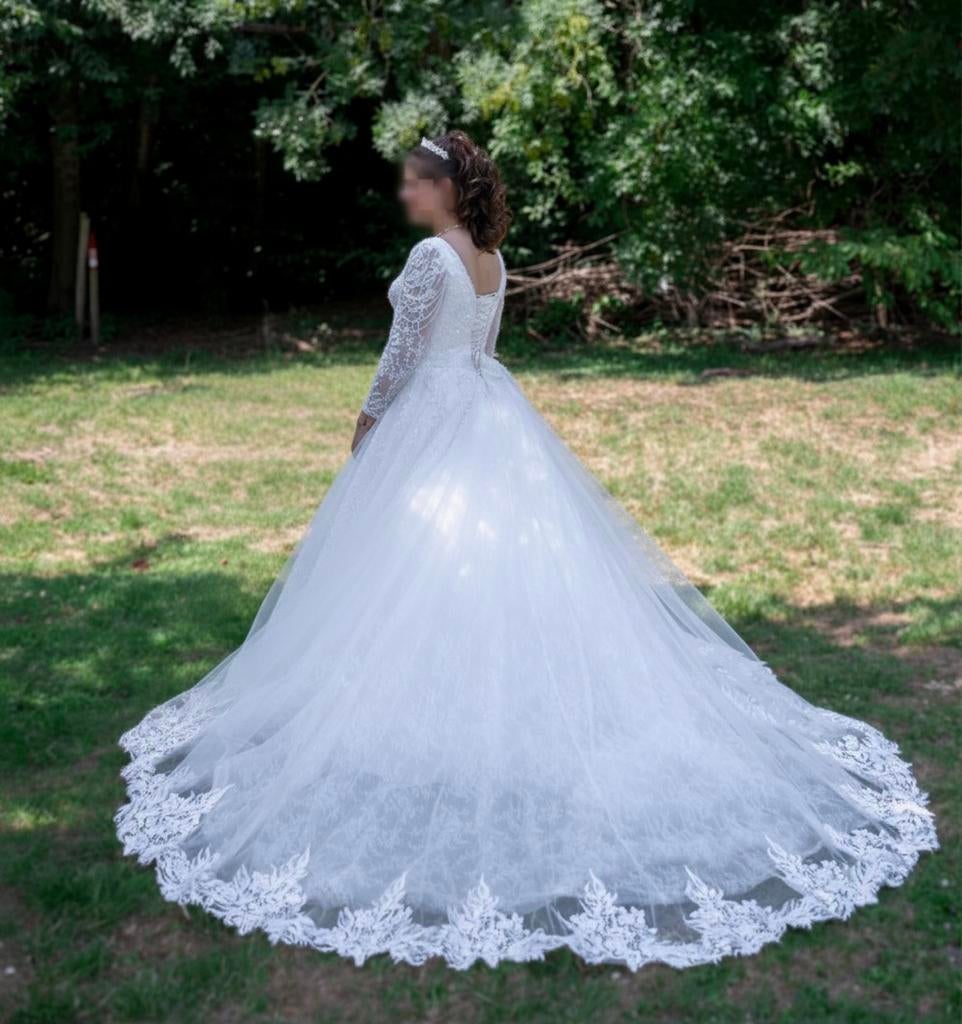 Prachtig en uniek trouwjurk trouwkleed, Kleding | Dames, Trouwkleding en Trouwaccessoires, Ophalen, Zo goed als nieuw, Trouwjurk