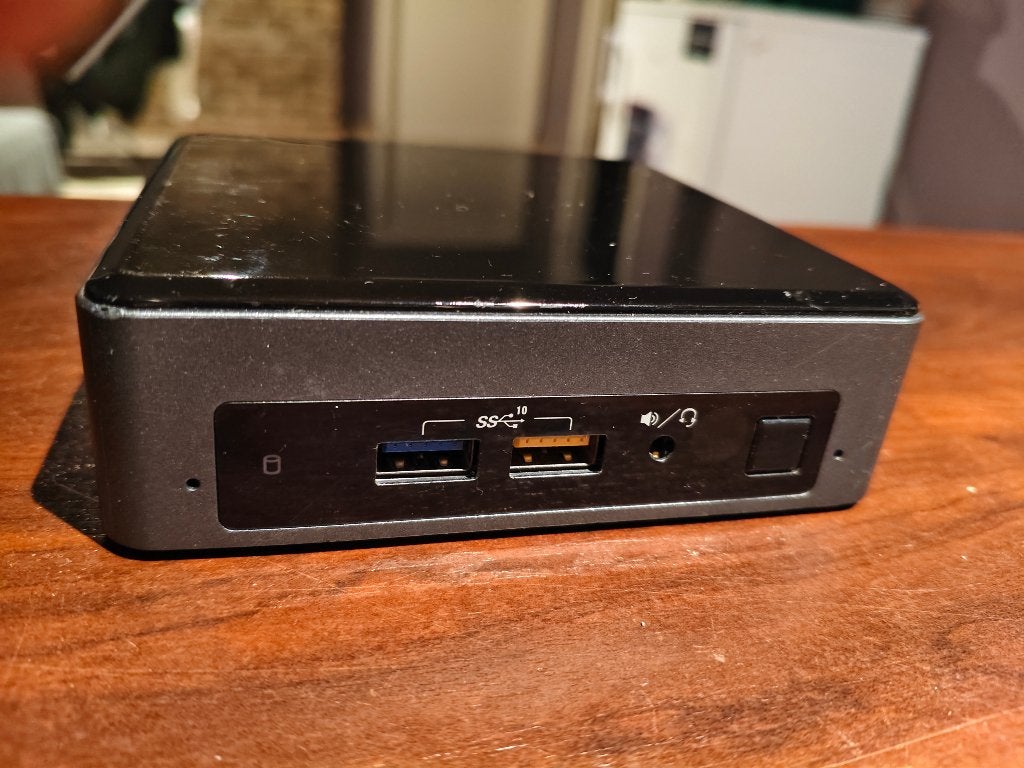 Mini PC Intel NUC 8 (i5-8259U/8 Go RAM/256 Go SSD) - Win11, 256 GB, Enlèvement ou Envoi, 8 GB, Virtual Reality