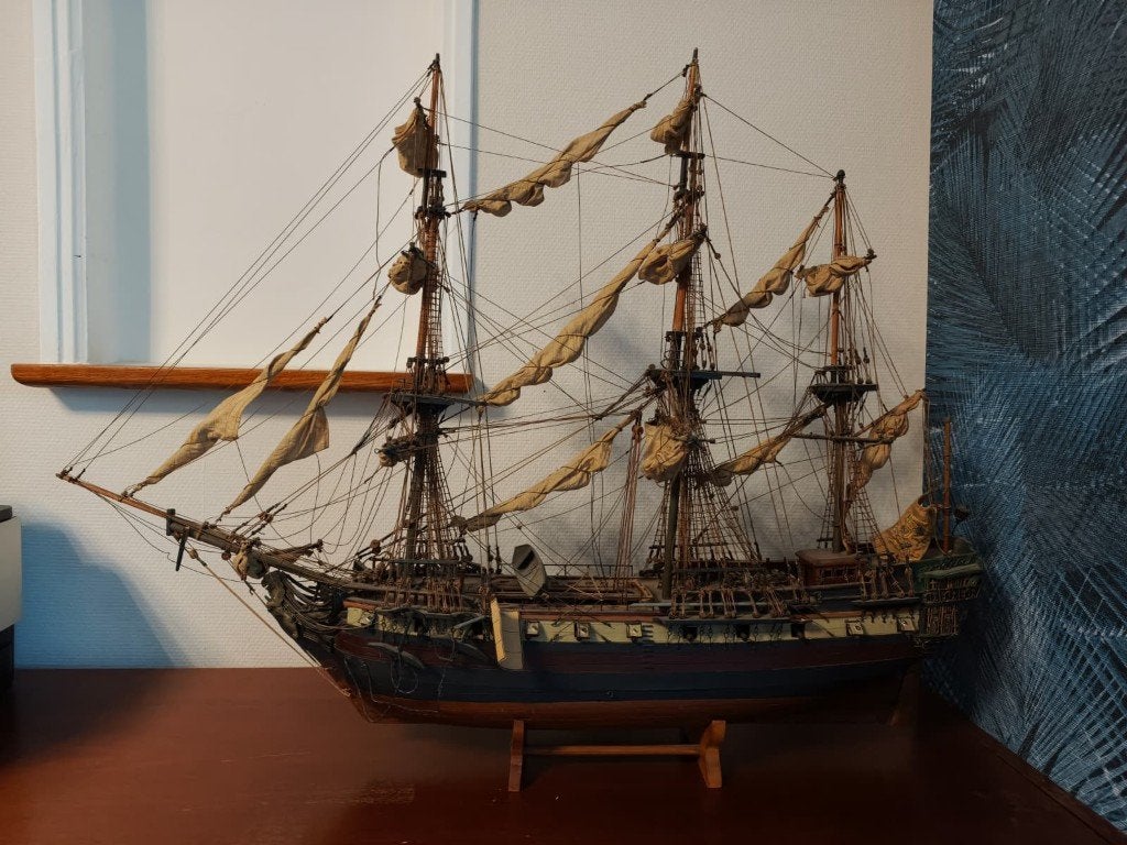 Groot houten driemastfregatmodel, Madagascar, Ophalen, Gebruikt, Zeilboot, Schaalmodel
