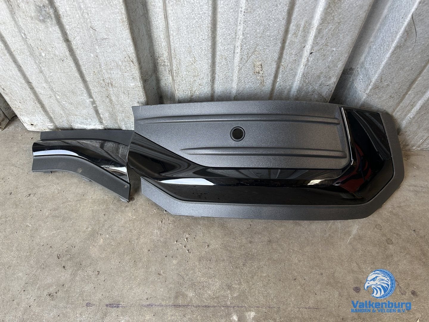 Originele Audi Q5 80F Achter bumper rechts hoek zwart 80F807, Gebruikt, -, -, Ophalen of Verzenden