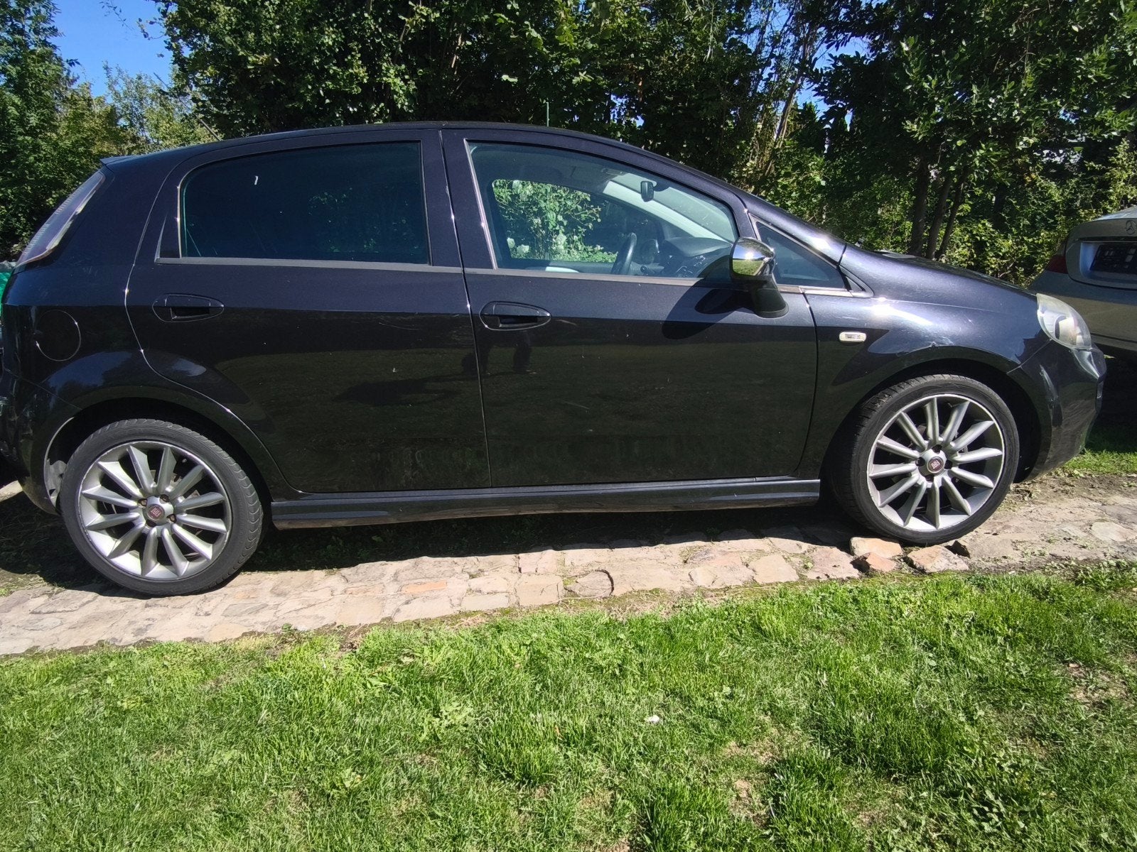 Fiat Punto 0,9 TwinAir de 2012 - 194.000 km - Entretien

com, Autos, 65 kW, Boîte manuelle, Noir, Particulier