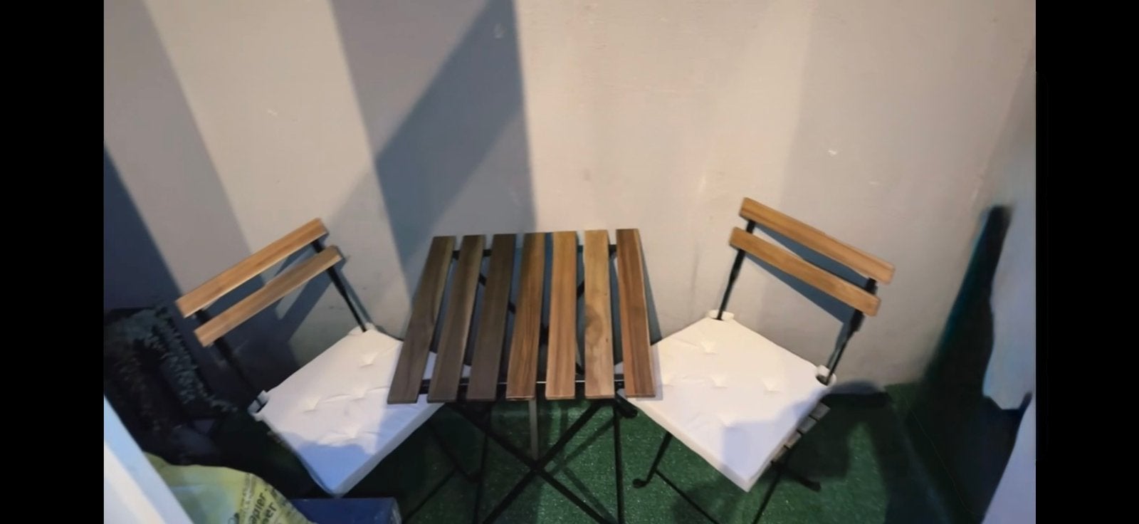 Table Ikea avec 2 chaises, Jardin & Terrasse, Salons de jardin, Comme neuf, Enlèvement, Bois