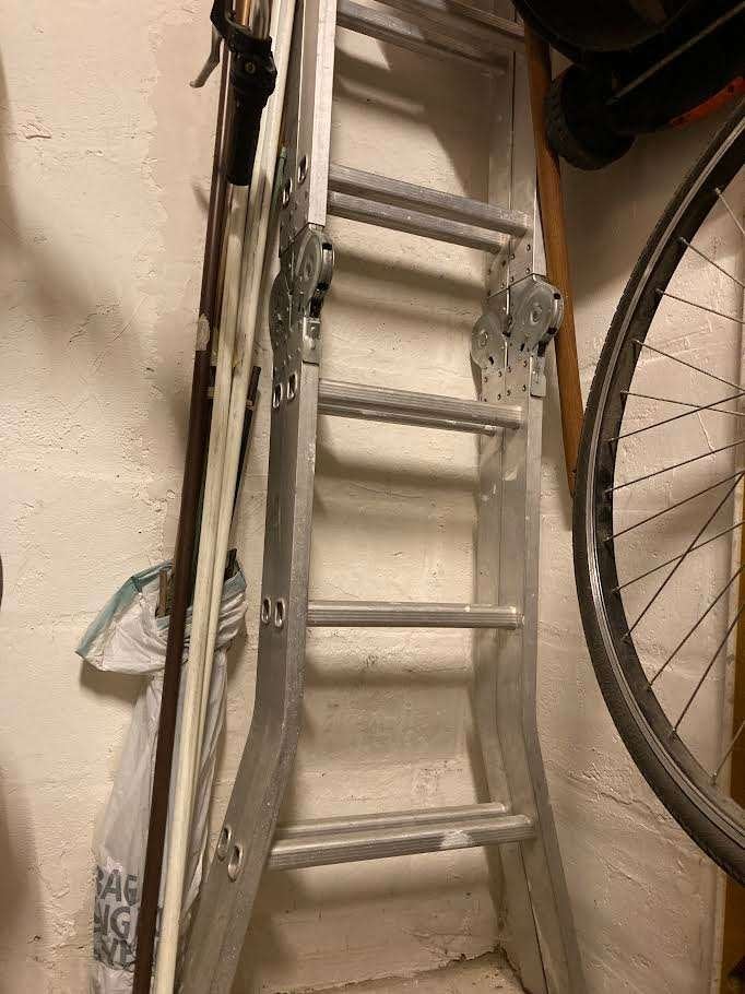 échelle, Bricolage & Construction, Échelles & Escaliers, 2 à 4 mètres, Pliable ou rétractable/escamotable, Comme neuf, Échelle