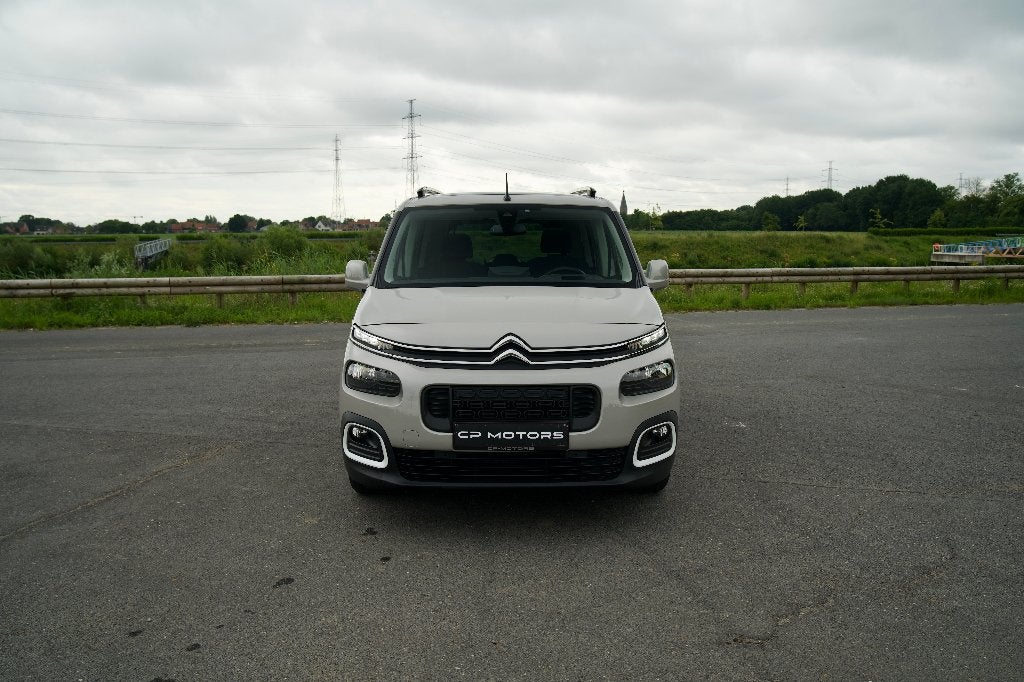 CITROEN BERLINGO | XTR EDITIE | AUTOMAAT | PANO | TREKHAAK, Auto's, Monovolume, Euro 6, 1199 cc, Leder en Stof