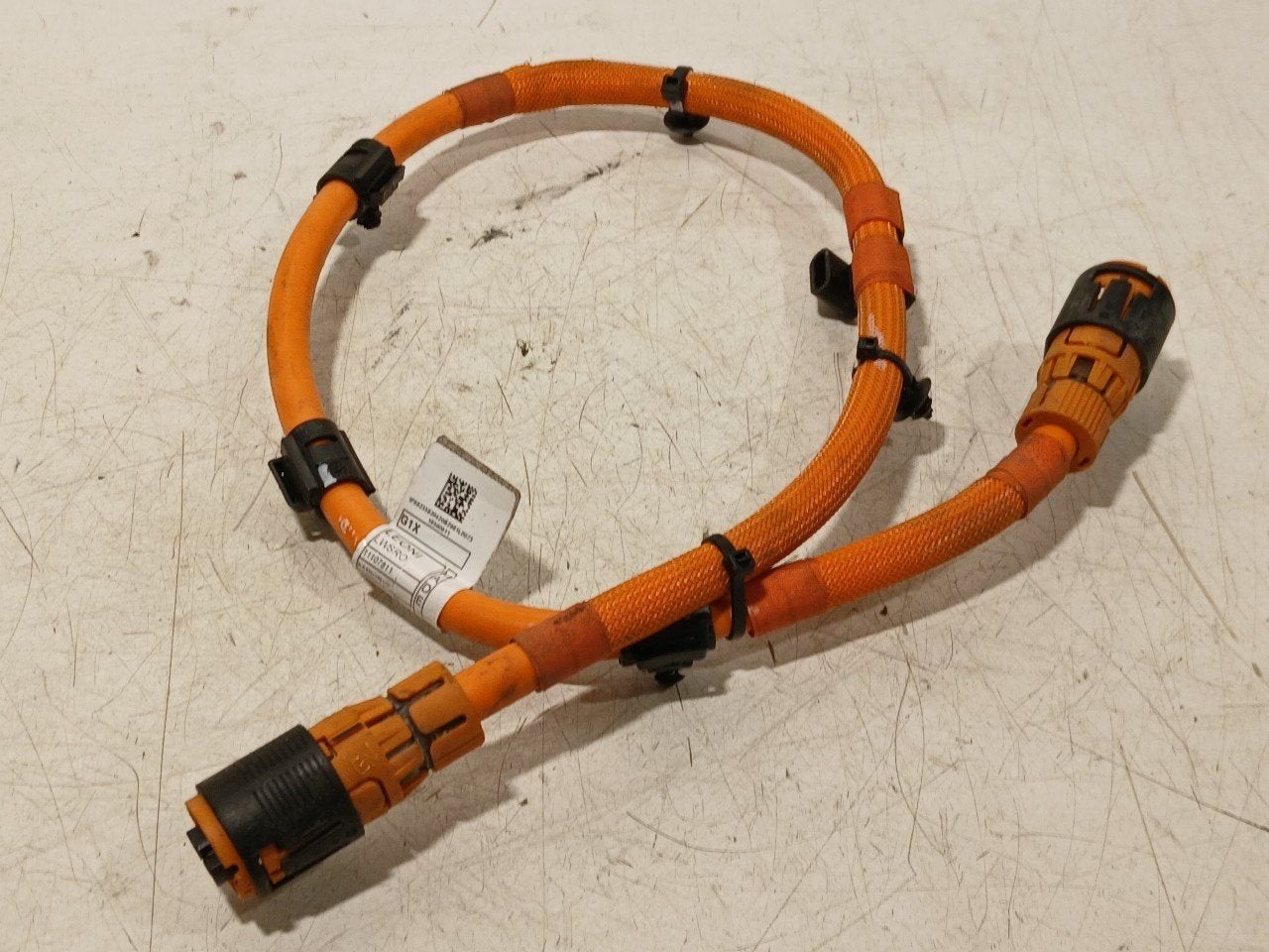 Kabel BMW 5 serie, BMW, Onderdelen@venauto.nl, Van der Ven Autorecycling B.V., Ettenseweg 76, 4706 PB Roosendaal, The Netherlands