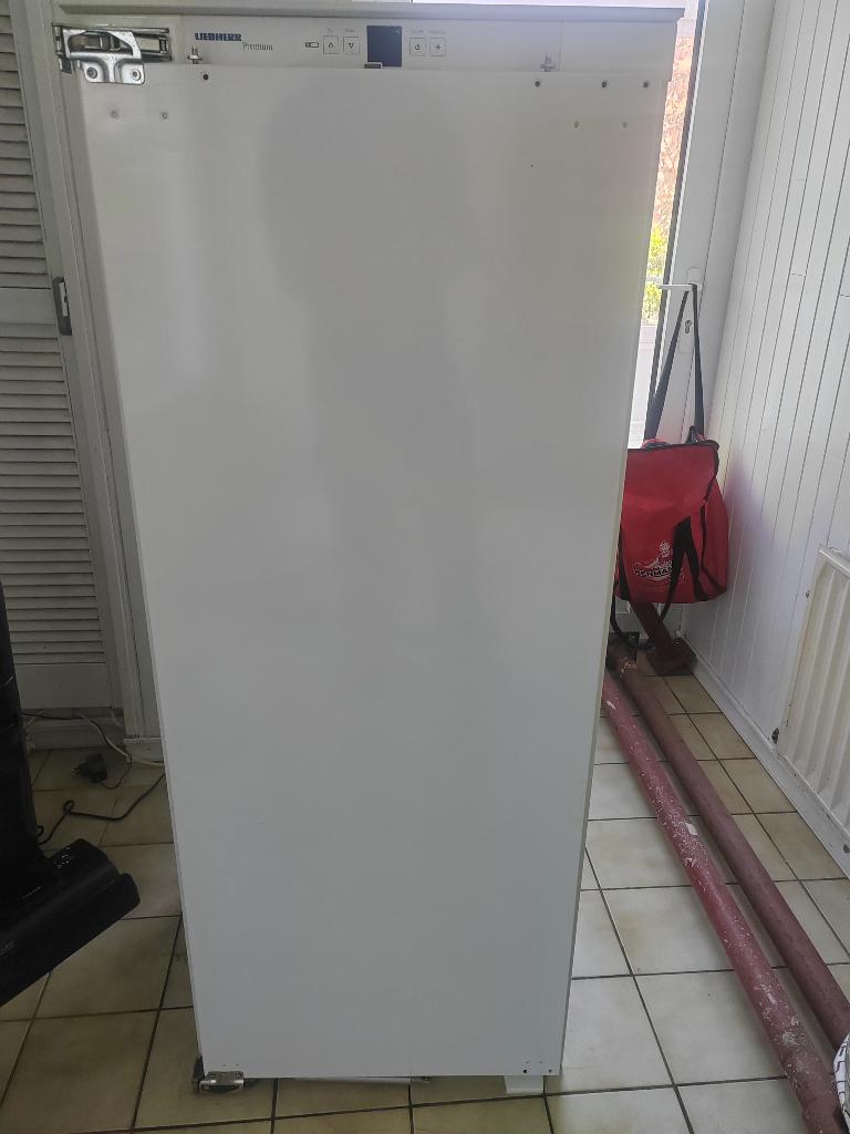 Frigo Liebherr prenium, Electroménager, Réfrigérateurs & Frigos, Avec compartiment congélateur, Comme neuf, 45 à 60 cm, 150 à 200 litres