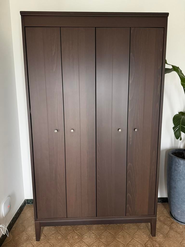 Armoire Ikea brune Idanas, Enlèvement, Comme neuf