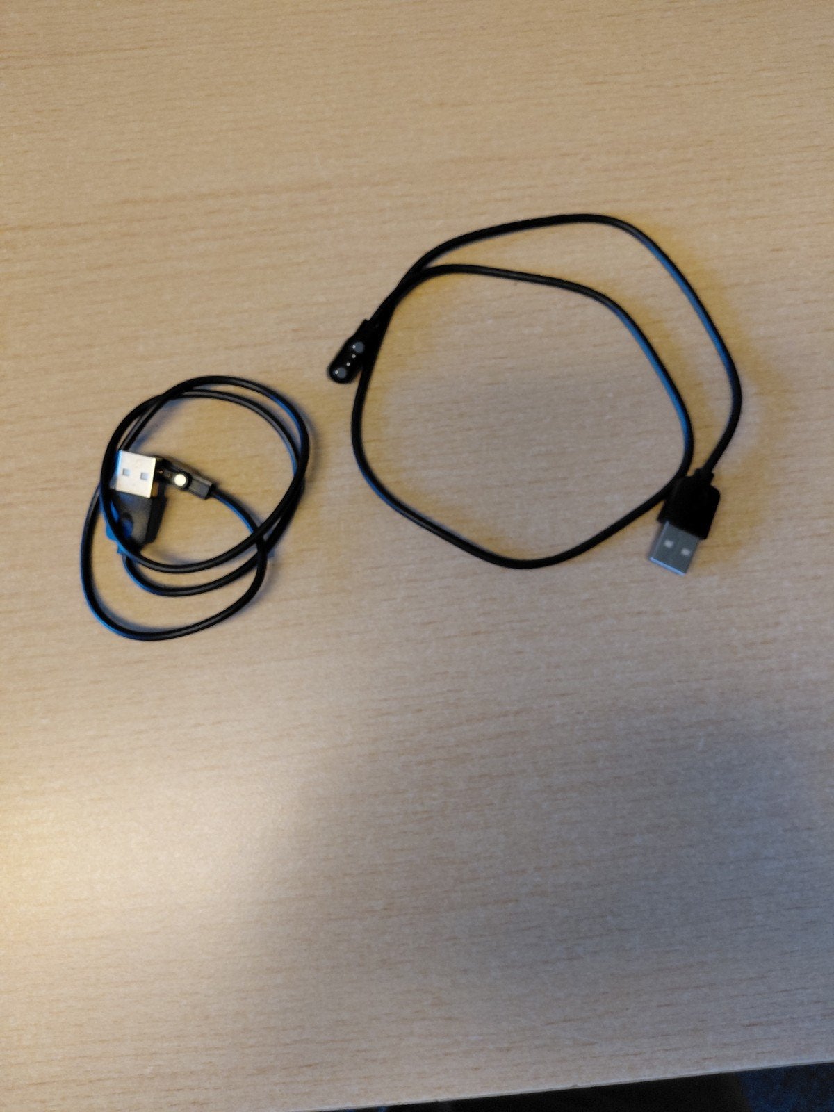 Cable magnetique pour recharger, Bijoux, Sacs & Beauté, Envoi