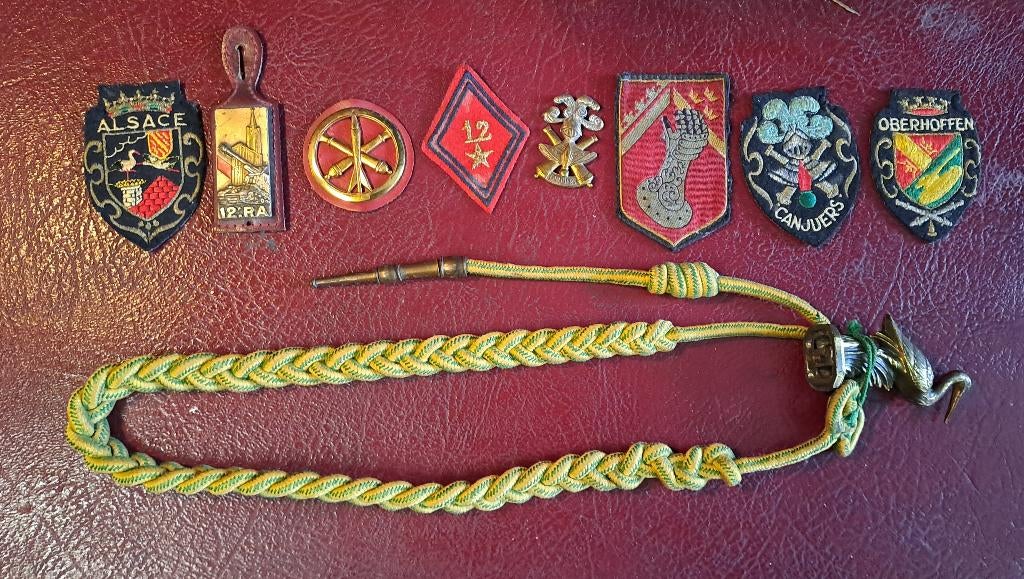 Insignes militaire, Collections, Objets militaires | Général, Enlèvement