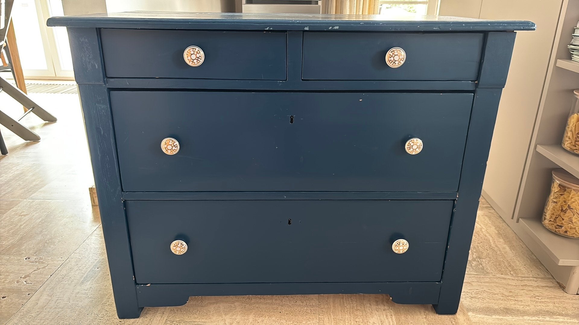 Commode 4 tiroirs bois massif bleu canard, Maison & Meubles, Armoires | Commodes, Utilisé, Enlèvement