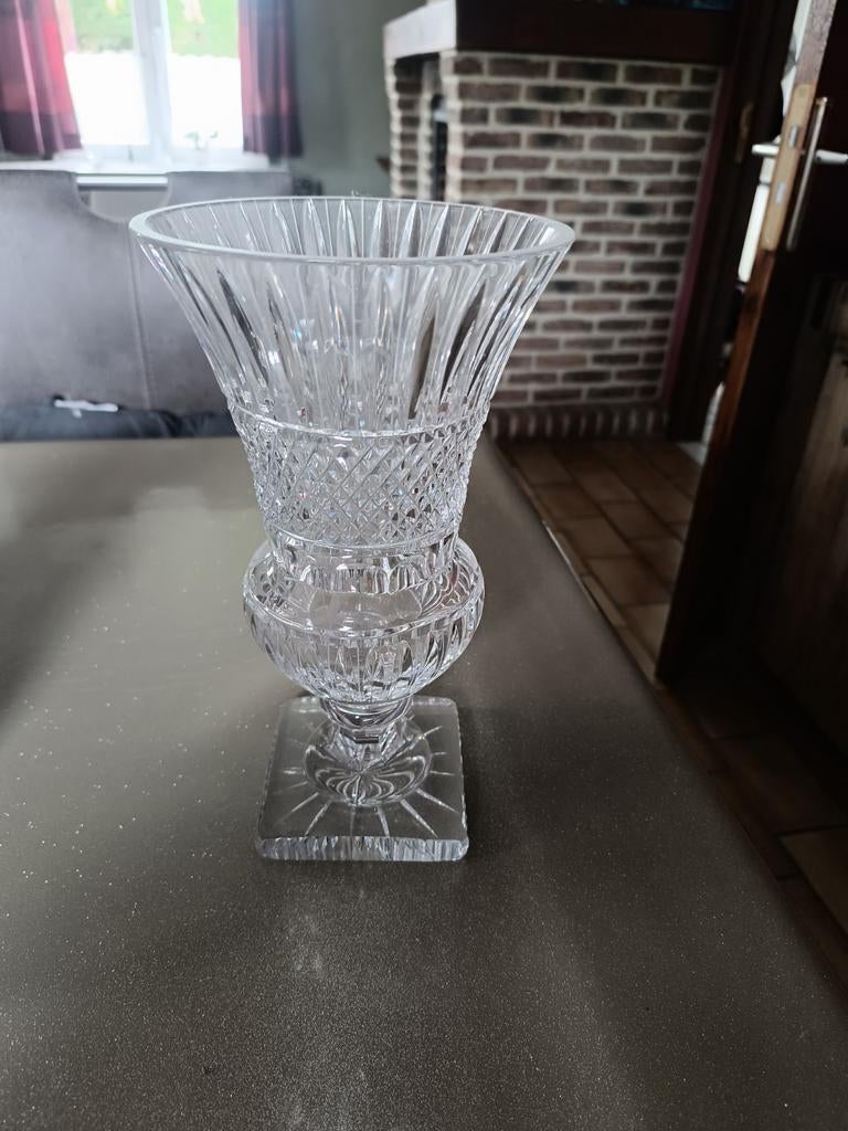 Vase  val saint Lambert en cristal en très bon état, Enlèvement