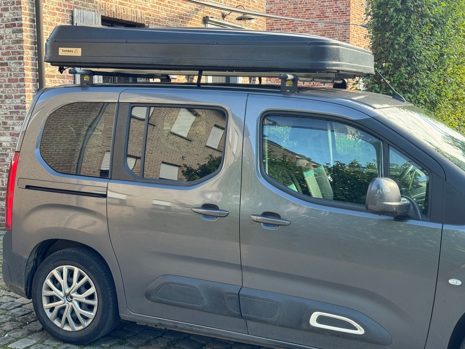 Femkes Hopper rooftop daktent als nieuw tent, Ophalen, Zo goed als nieuw, Tot en met 2