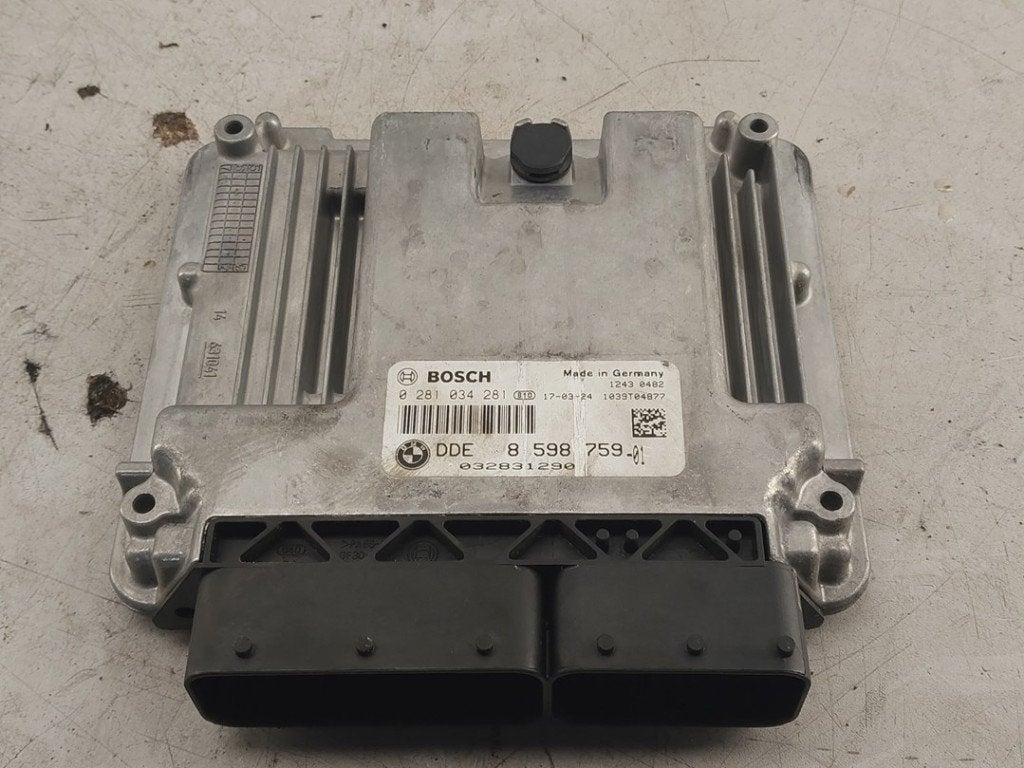 COMPUTER MOTOR BMW 2 serie Active Tourer (F45), Robert Bosch AG, Gebruikt, BMW, Robert-Bosch-Allee 1
74232  Abstatt, DE