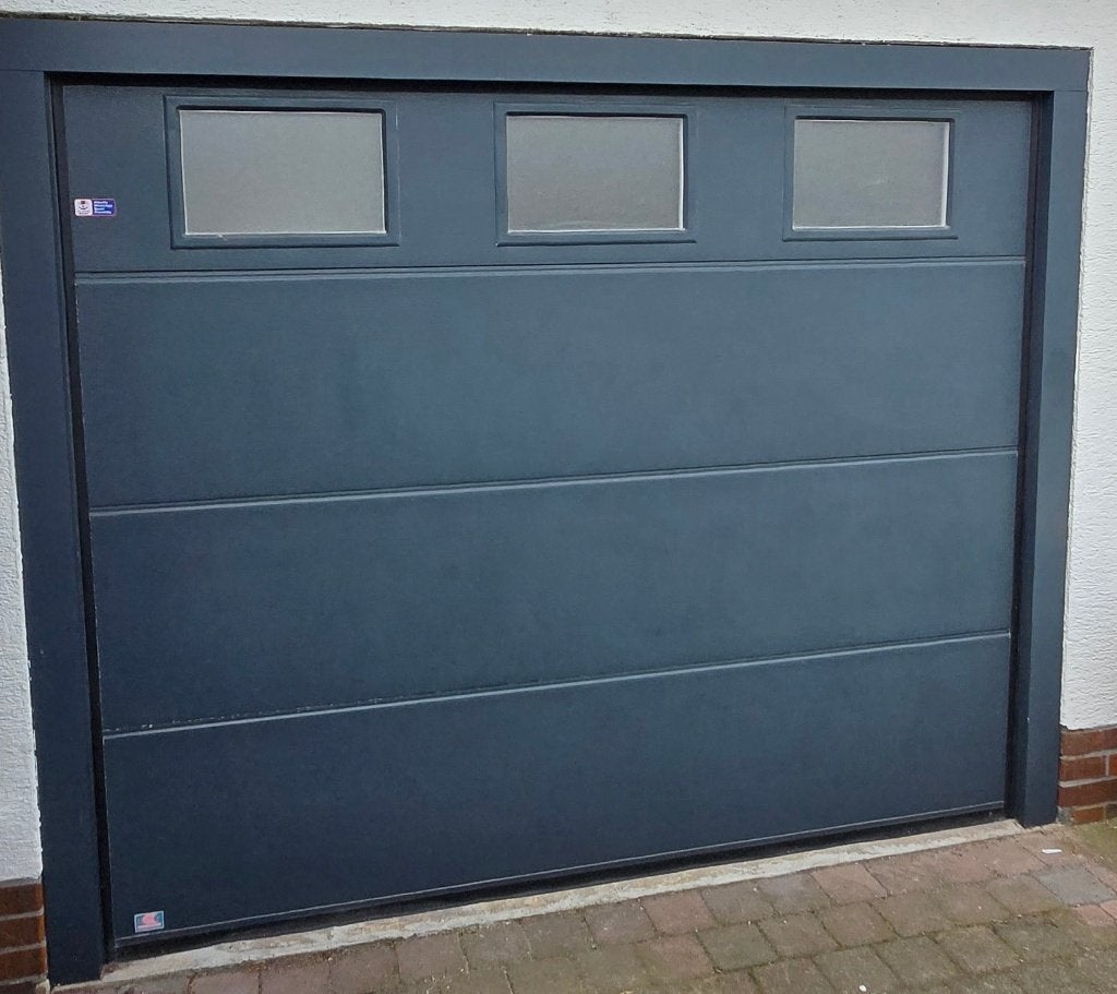 Elektrische sectionaalpoort 255  205 cm + Sommer motor