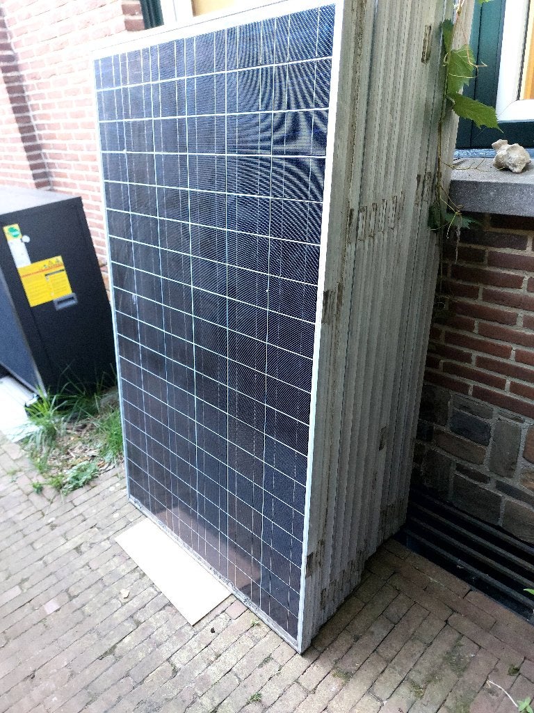 Zonnepanelen, Doe-het-zelf en Bouw, Ophalen, Gebruikt, Paneel, 100 tot 200 wattpiek