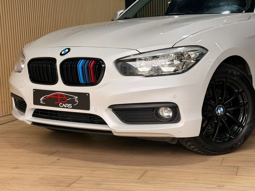 BMW 1 Serie 116 i * SPORT * 5 PORTES * GPS *, 116 g/km, Achat, Euro 6, Entreprise