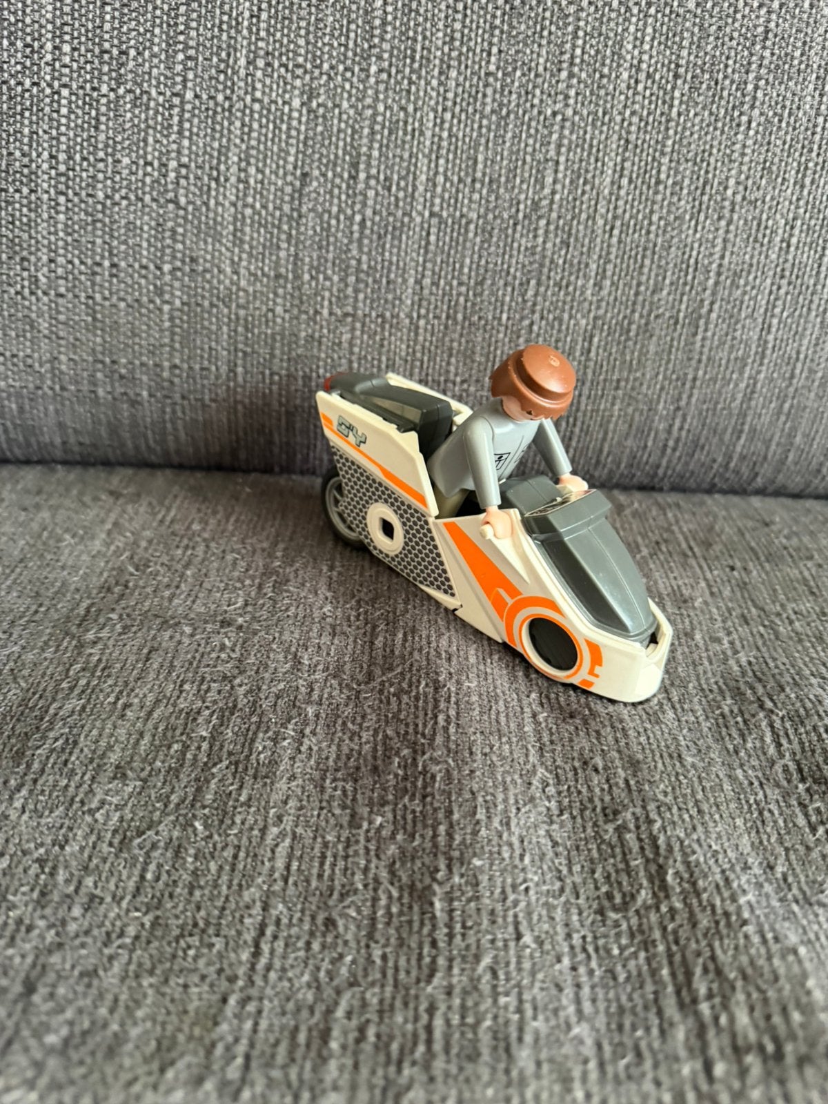 Playmobil futuristische motor met bestuurder, Ophalen