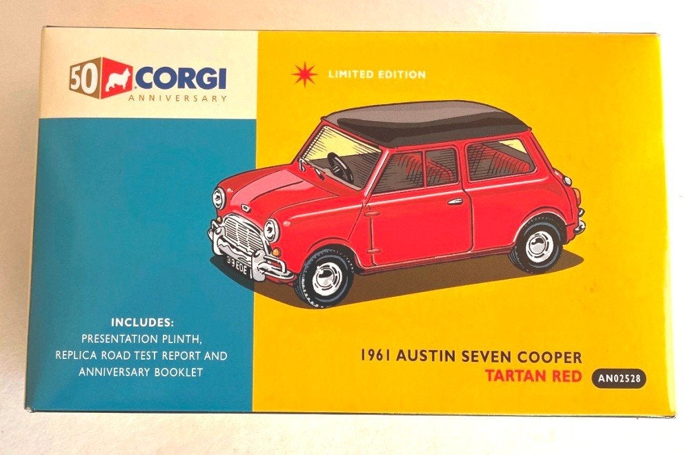 Mini Cooper Tartan red Corgi Ltd edition AN02528., Ophalen of Verzenden, Zo goed als nieuw, Auto