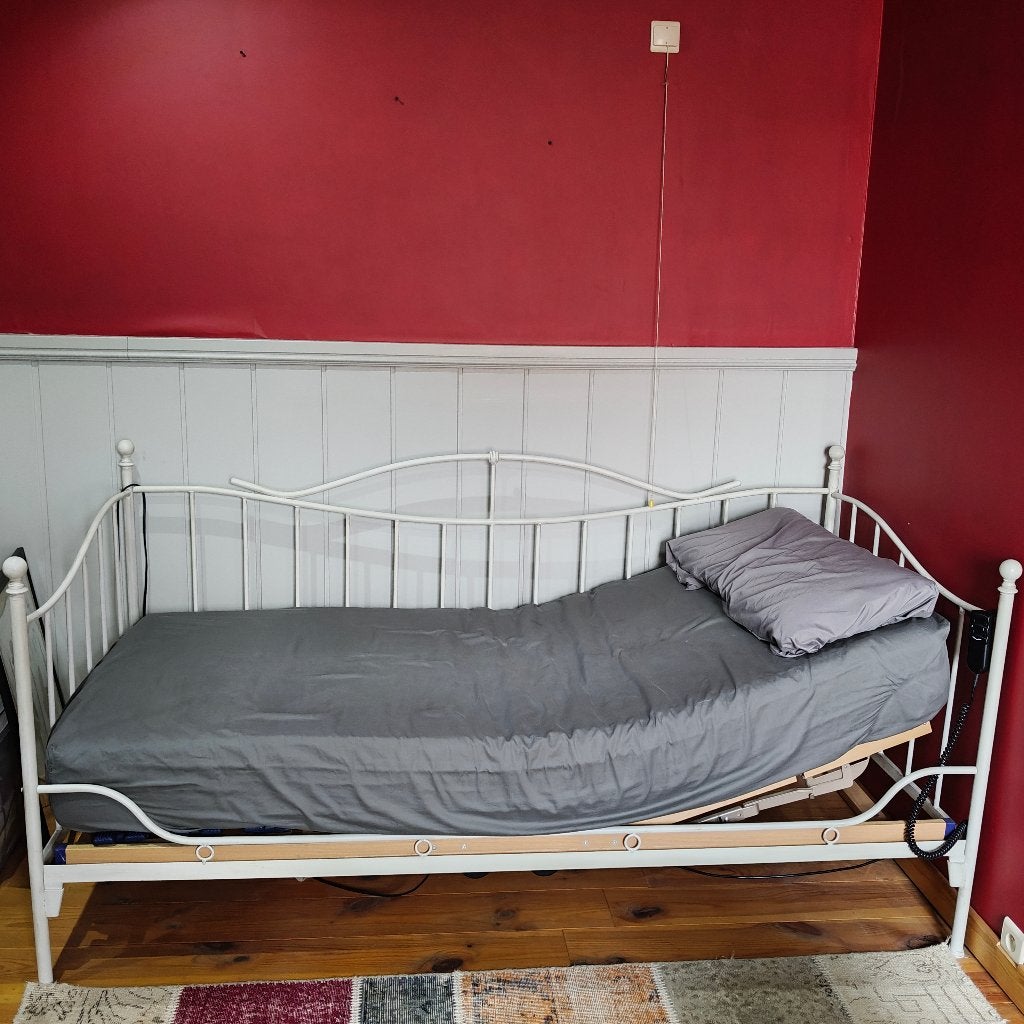 Metalen bed met lattenbodem met motor, Maison & Meubles, 90 cm, Enlèvement, Blanc, Une personne