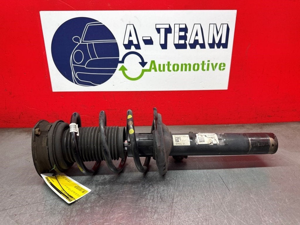 AMORTISSEUR OU ABSORBEUR DE CHOC AVANT GAUCHE Tiguan (AD1), Volkswagen, Volkswagen AG, Utilisé, Kundenbetreuung@volkswagen.de