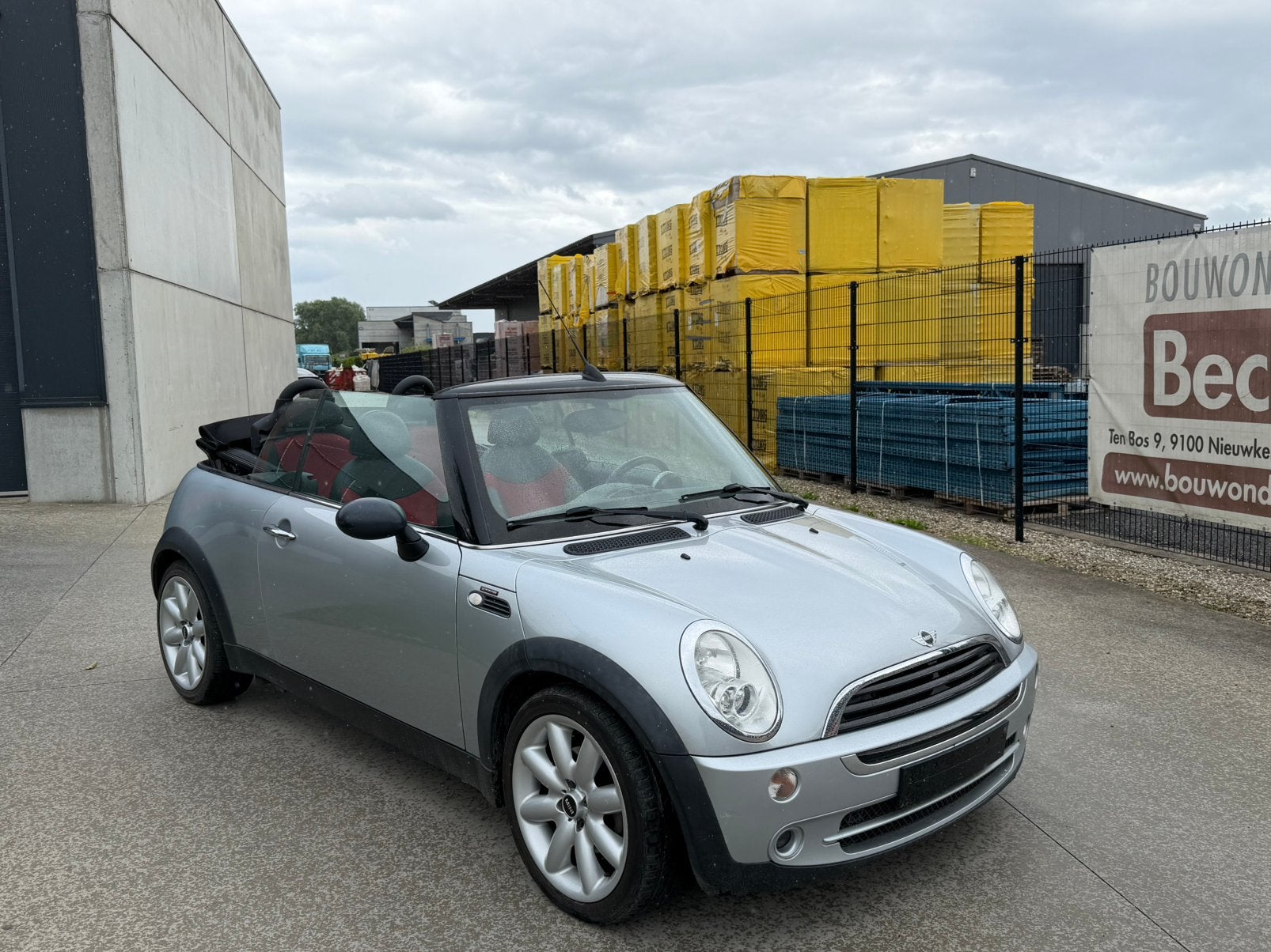 Mini cooper cabrio 2010 1.6i 114.000km / met keuring, Autos, Mini, Entreprise, Cooper, Essence, Euro 4, Cabriolet, Boîte manuelle