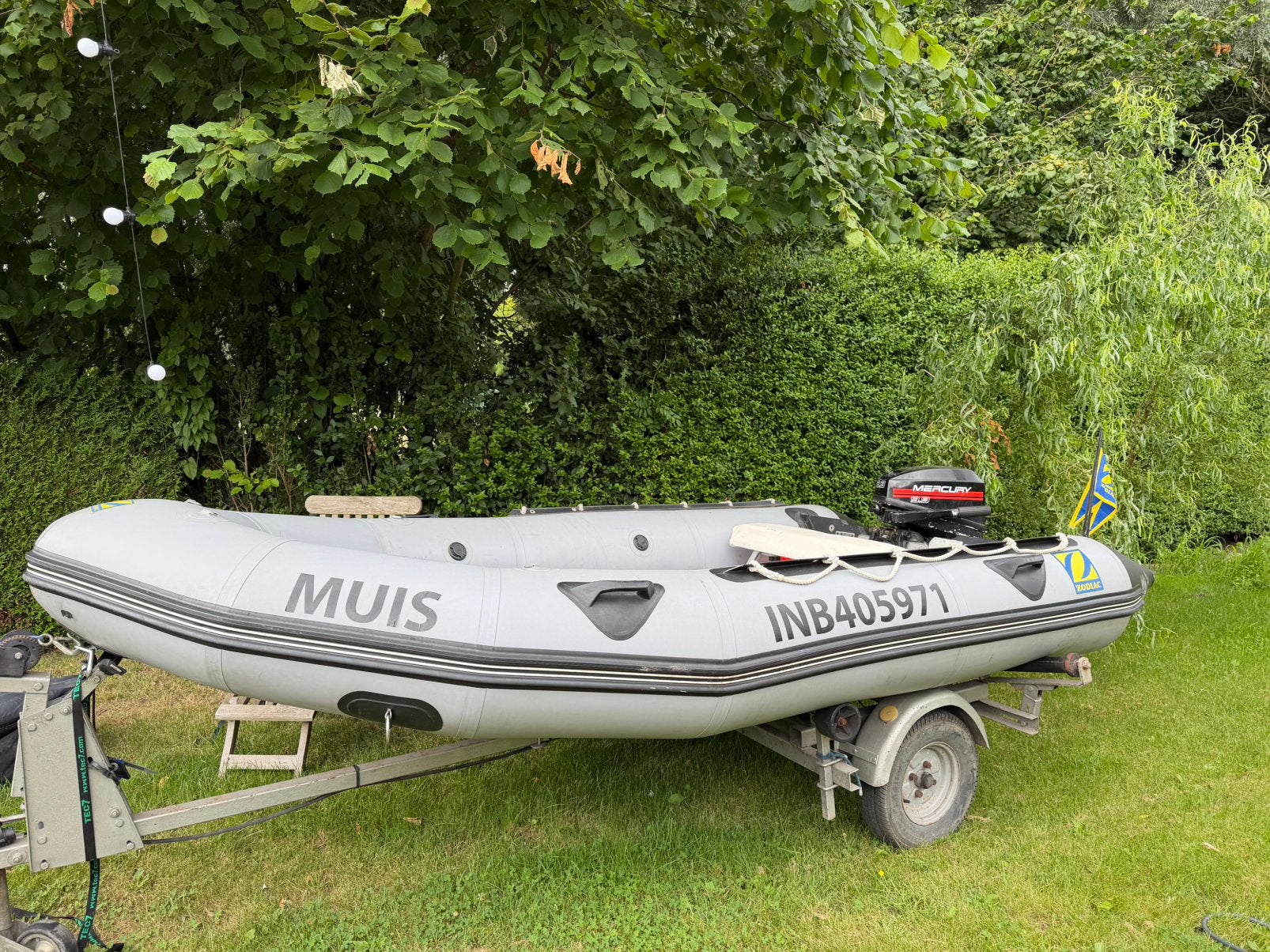 Zodiac te koop met of zonder motor 9,9 pk, (zonder trailer), Watersport en Boten, Rubberboten, Ophalen, Zo goed als nieuw, Zodiac
