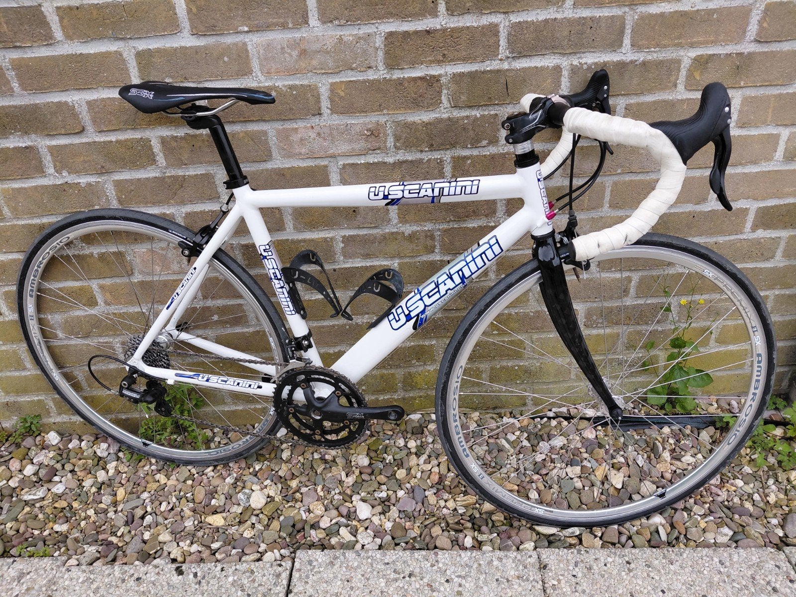 U Scanini racefiets met carbon voorvork, m/v/jongere.
Maat 5, Fietsen en Brommers, Fietsen | Dames | Sportfietsen en Toerfietsen