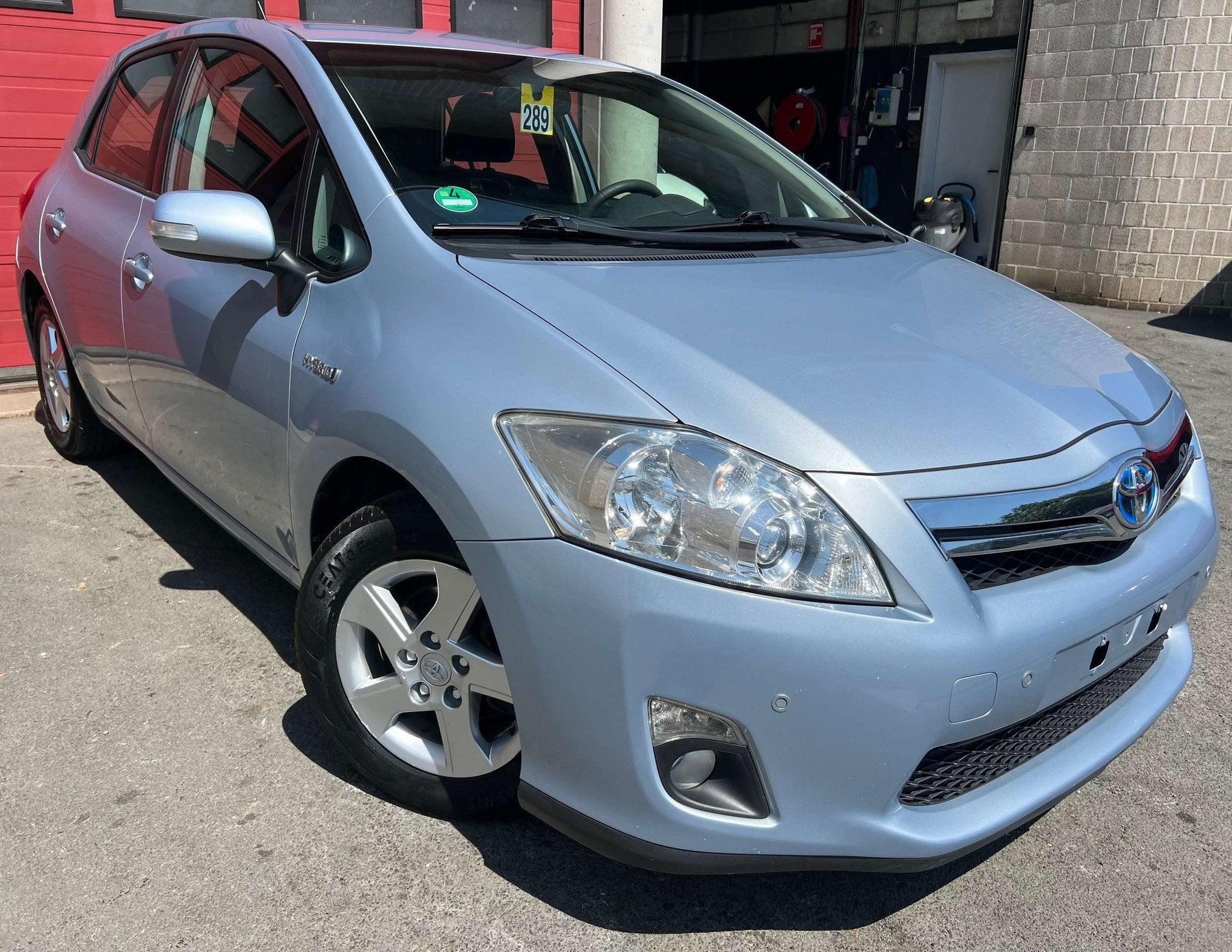 Toyota Auris HEV 1.8i HSD Luna CVT + NAVI (bj 2011), Automaat, Euro 5, Gebruikt, 4 cilinders