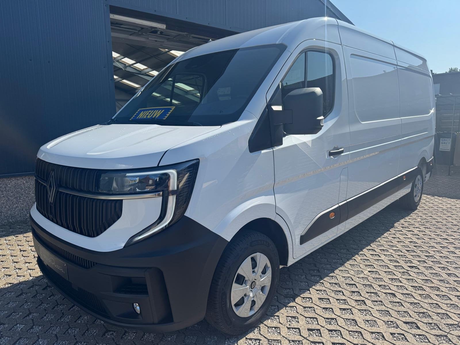 Renault Master L3H2 170 PK - 2 jaar garantie - NIEUW - 29669, 4 cilinders, Wit, Bedrijf, Overige carrosserie