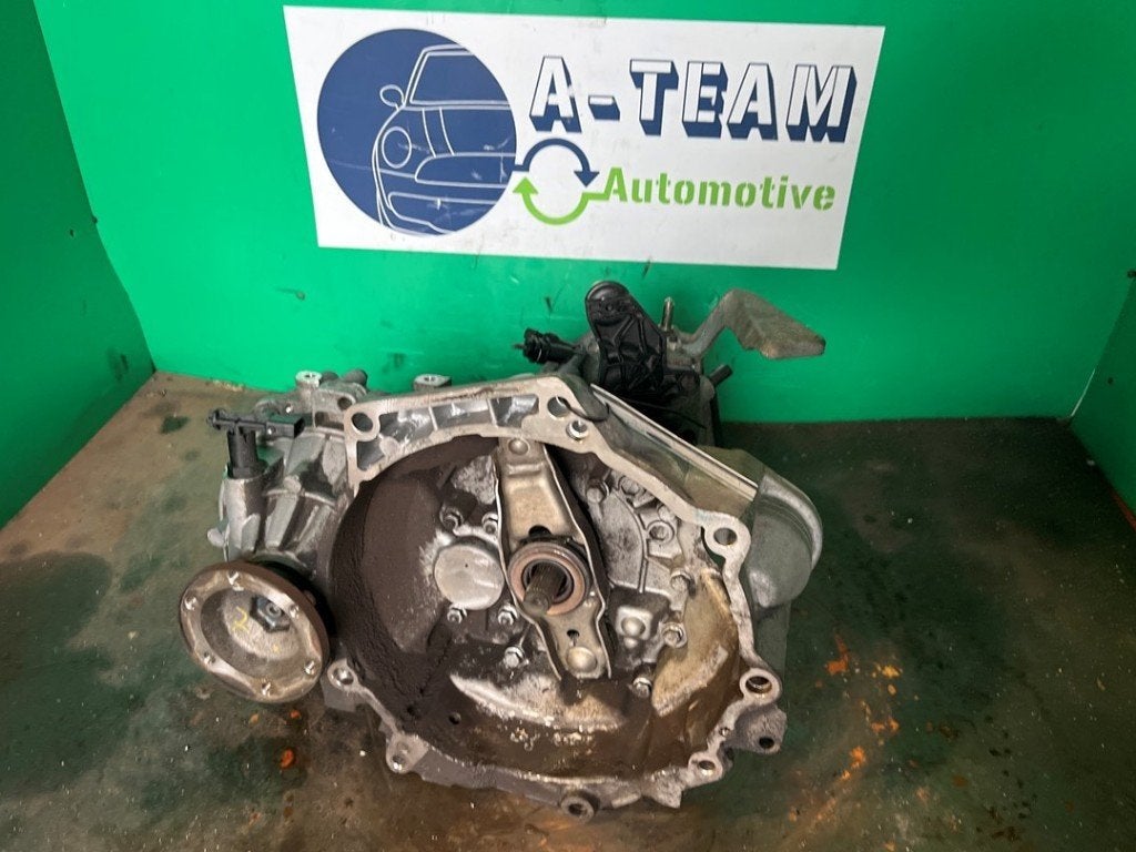 BOITE DE VITESSES MANUELLE Volkswagen Polo IV (9N1 / 2/3), Utilisé, Volkswagen