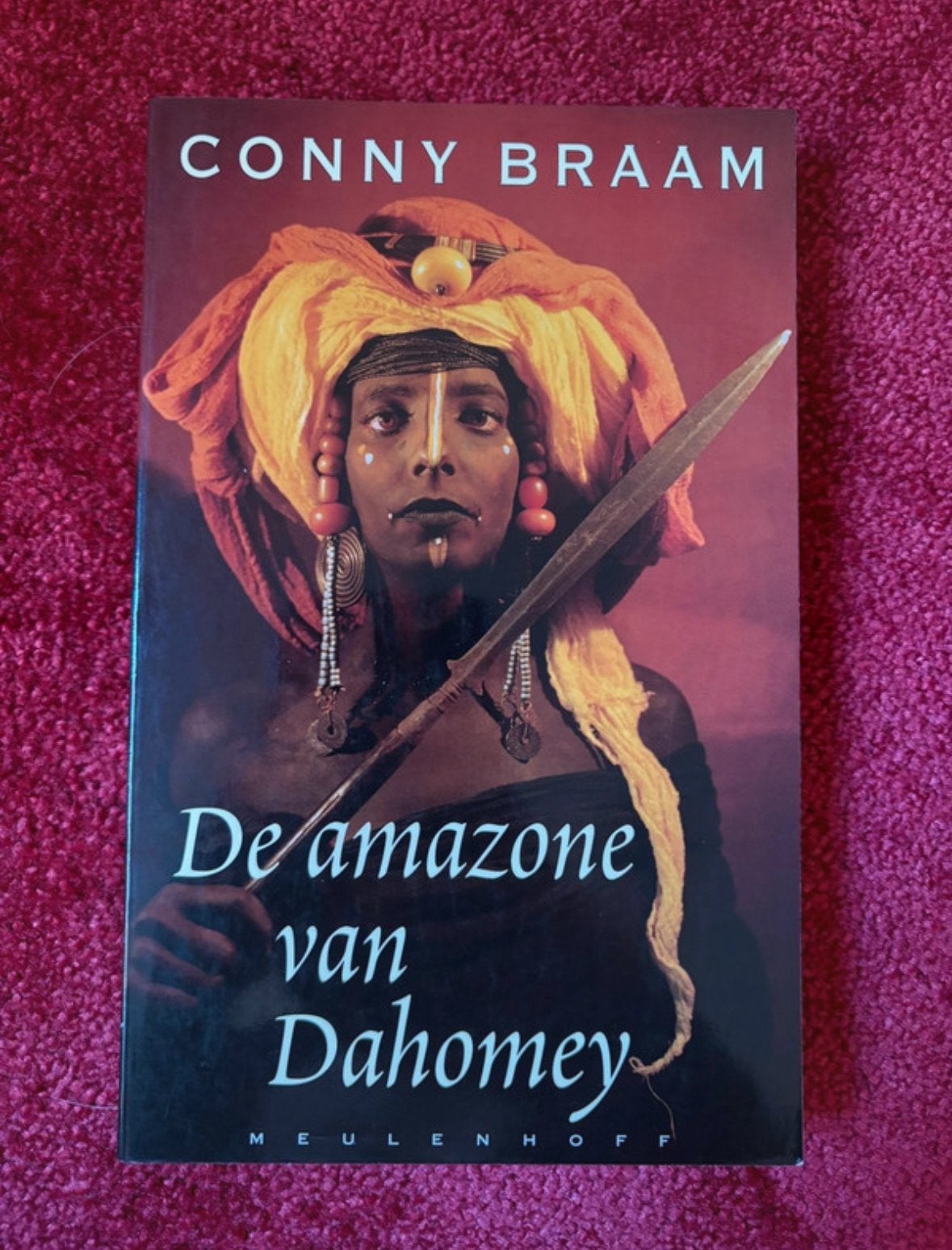 De amazone van Dahomey, Ophalen, Gelezen