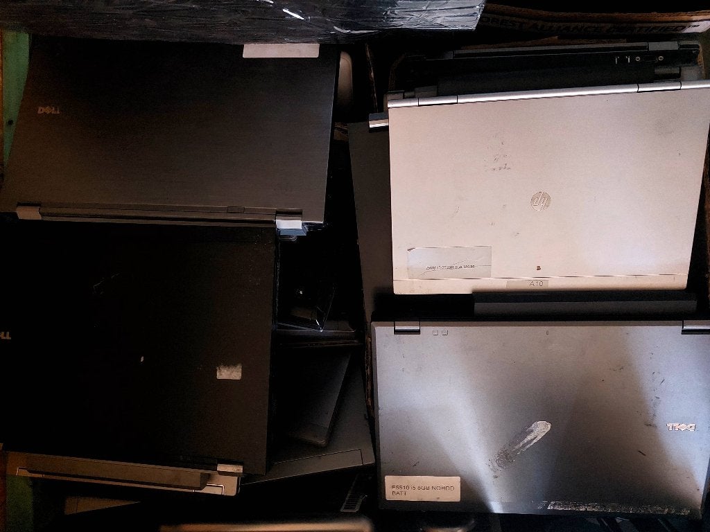 Lot pour PC portable, Informatique & Logiciels, Intel(R) Core i5, Enlèvement, SSD, Azerty