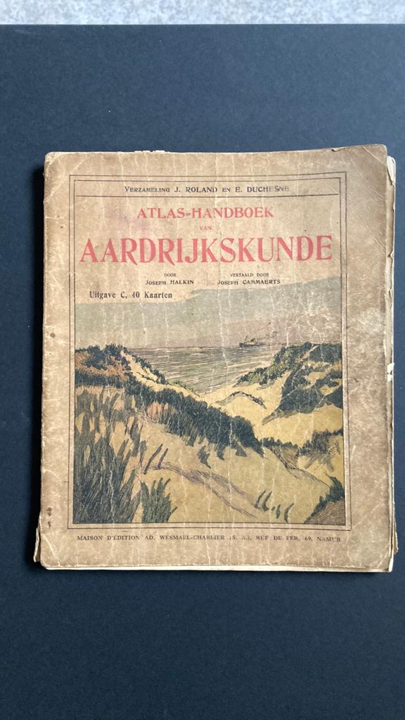 Atlas-Handboek, Boeken, Sprookjes en Fabels, Ophalen of Verzenden, Zo goed als nieuw