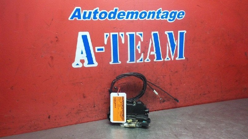 SERRURE DE PORTE RODS AVANT DROIT Mitsubishi Colt CZC, Utilisé, Mitsubishi