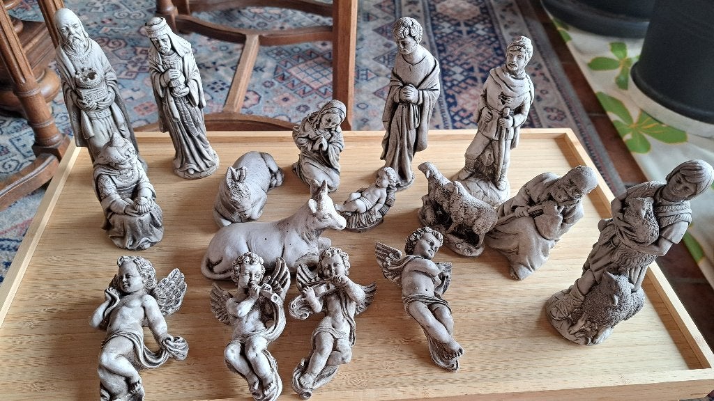 Kerstmis beeldjes, Diversen, Ophalen