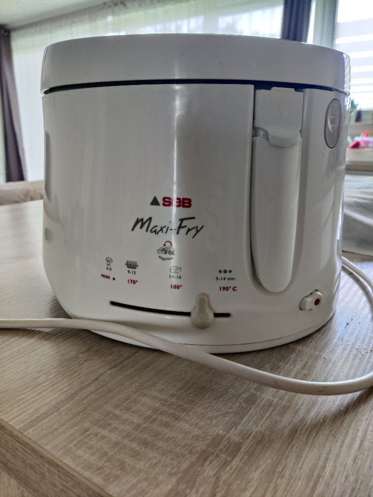Friteuse Seb Maxi-Fry, 1 à 2 litres, Enlèvement, Comme neuf, Pan intérieur amovible