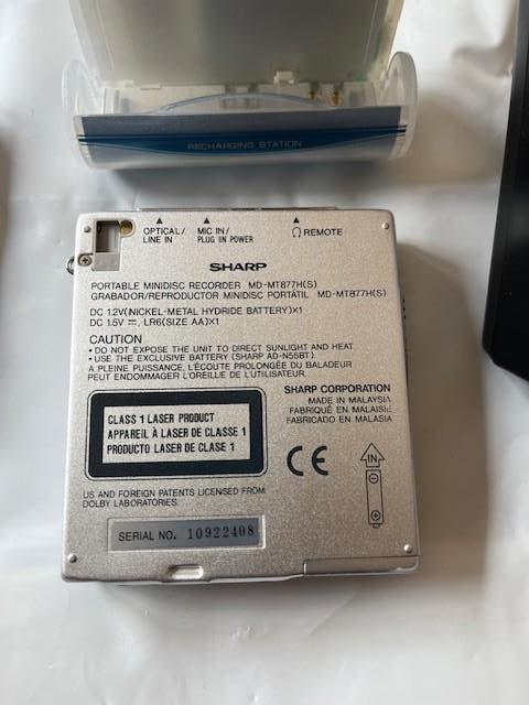 MD SCHARP, Enlèvement, Lecteur MiniDisc