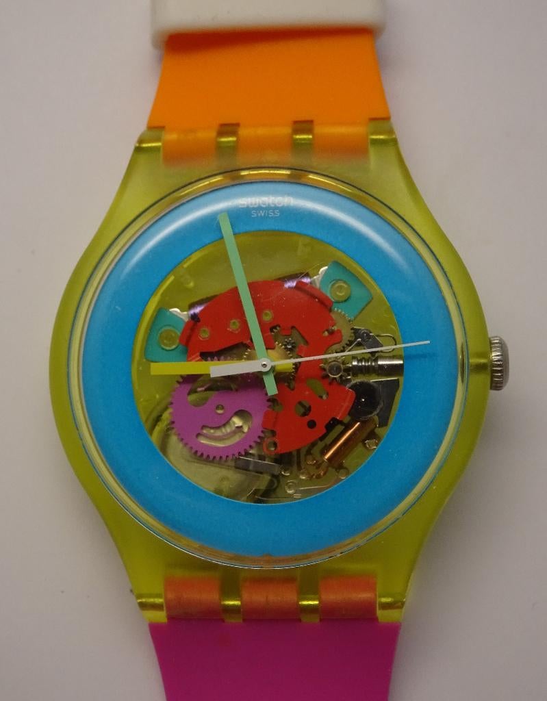 MONTRE SWATCH SUOJ 101 "Color Palette", Handtassen en Accessoires, Horloges | Heren, Ophalen of Verzenden, Swatch