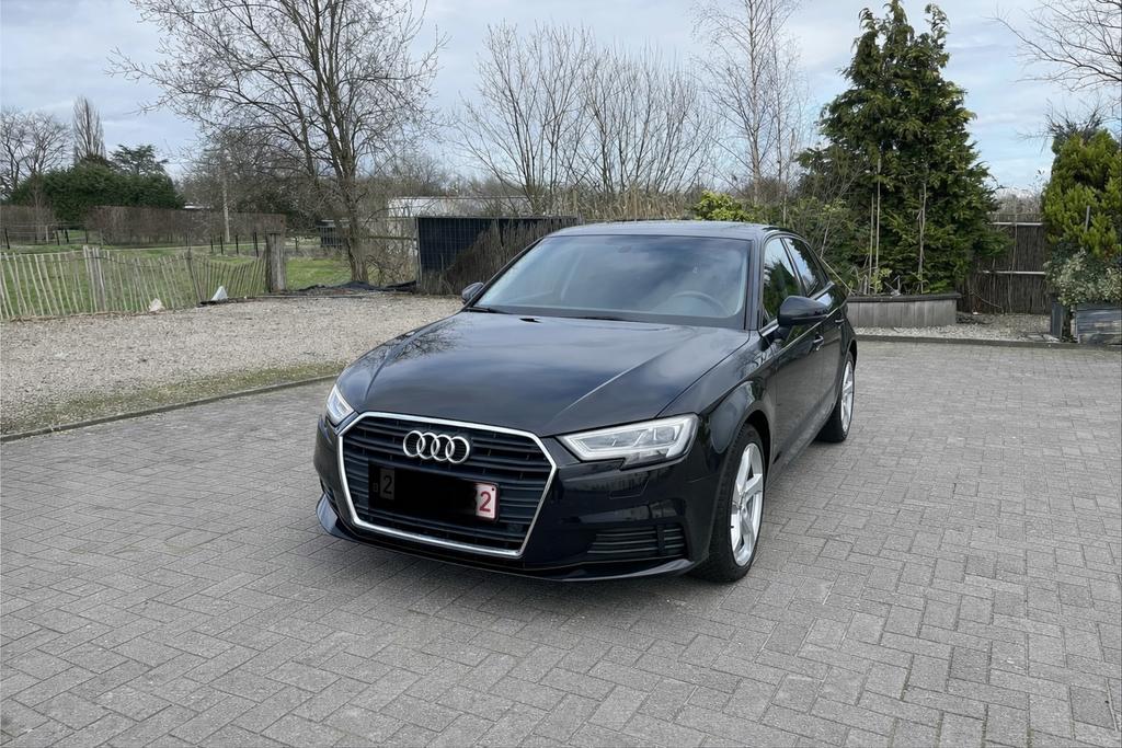 Audi A3 1.6TDI /Carplay/Euro 6d, Autos, Audi, Particulier, A3, ABS, Phares directionnels, Régulateur de distance, Airbags, Air conditionné