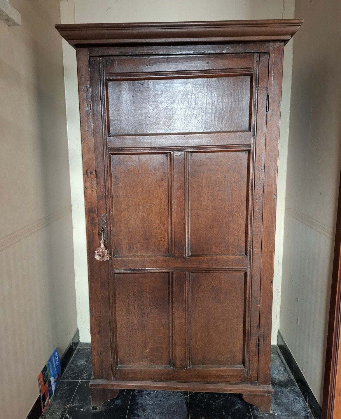 Oude houten jassenkast / kledingkast – 1-deurs antiek, Ophalen