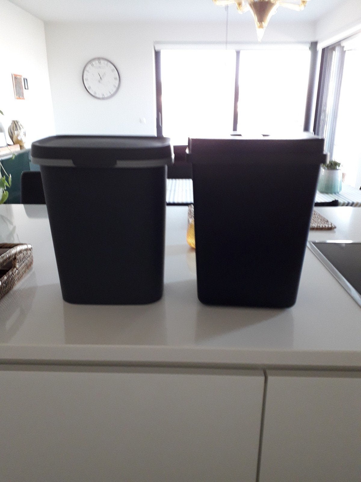 2stuks vuil bakjes, Huis en Inrichting, Woonaccessoires | Prullenbakken, Ophalen