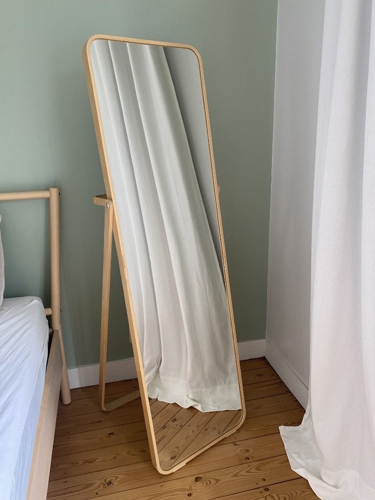 Ikea staande spiegel  IKORNESS, Huis en Inrichting, Ophalen