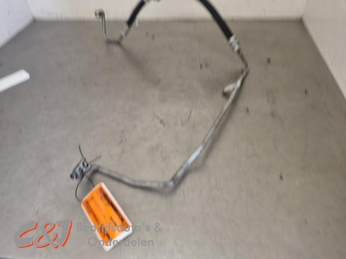 Conduit direction assistée d'un Renault Express, Renault, -, 3 mois de garantie, Utilisé