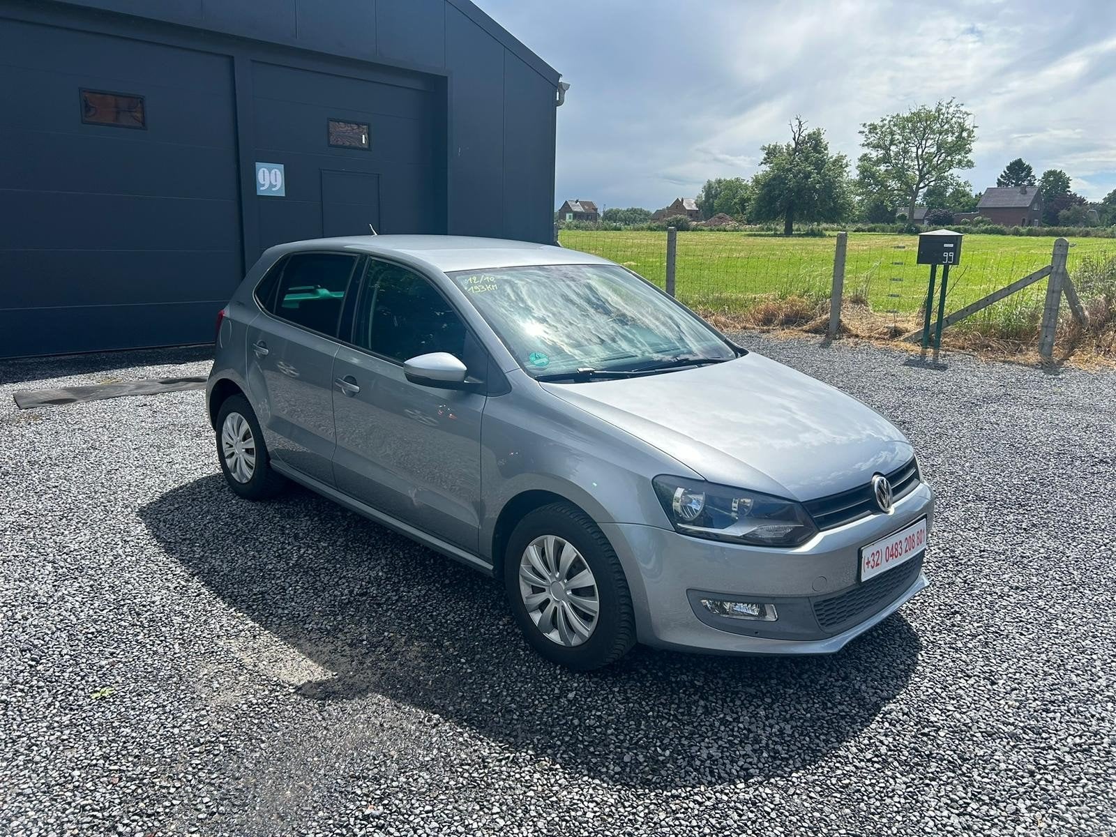Volkswagen Polo 1.2essence AIRCO 5portes Carnet COMPLET 2010, Autos, Achat, Entreprise, Carnet d'entretien, 5 portes