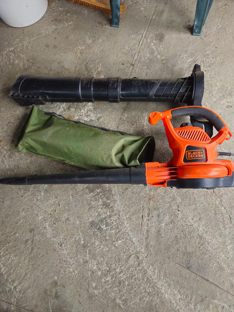Bladblazer, Électrique, Porté à la main, Black & Decker, Enlèvement