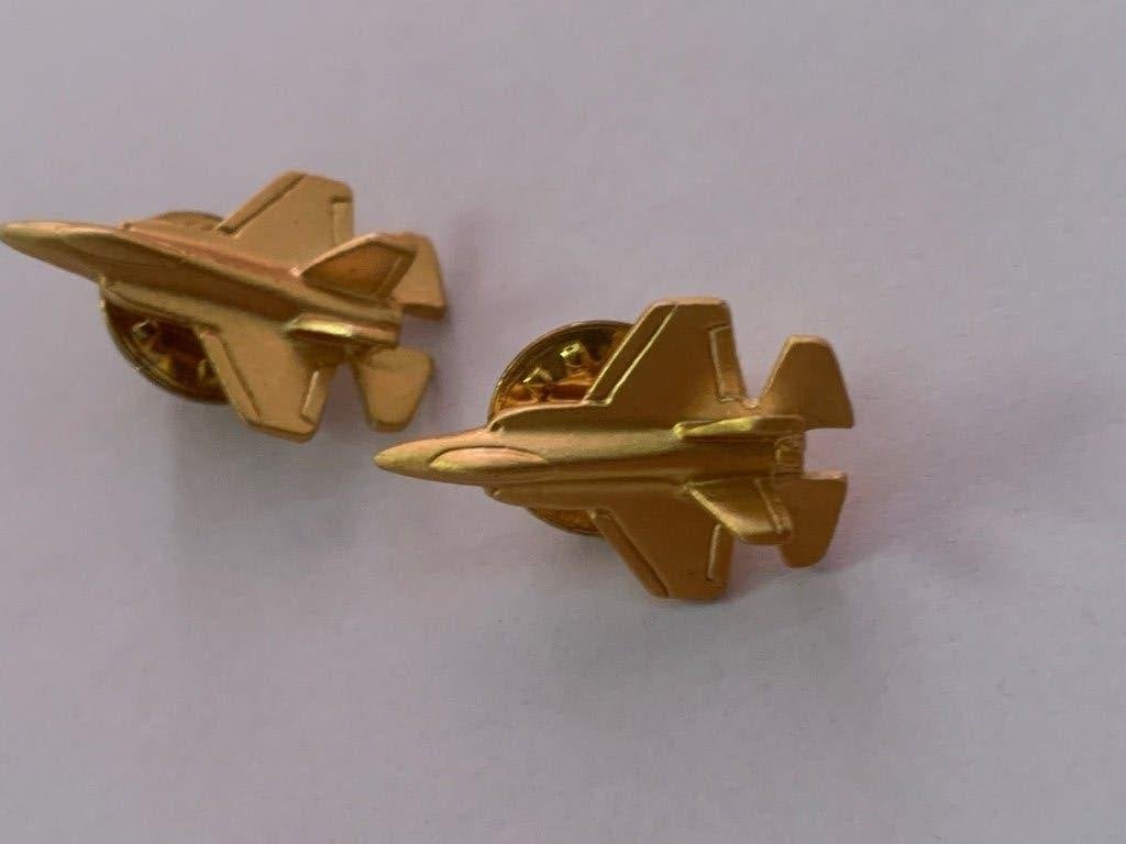 2 pins F-35 Lightning Joint Strike Fighter, Collections, Objets militaires | Général, Enlèvement ou Envoi, Armée de l'air, Autres types